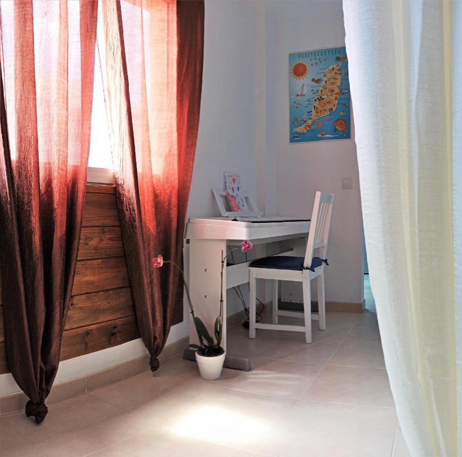 The Spot House Pensión Corralejo